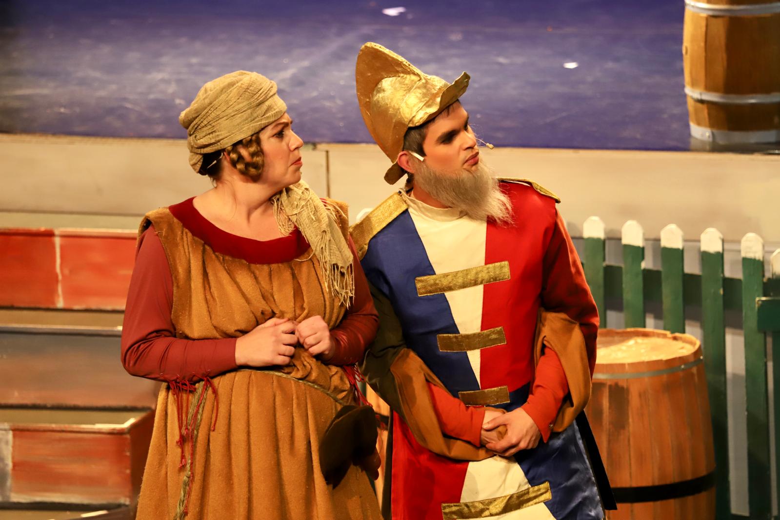 Boccaccio — a soldier and a townswoman