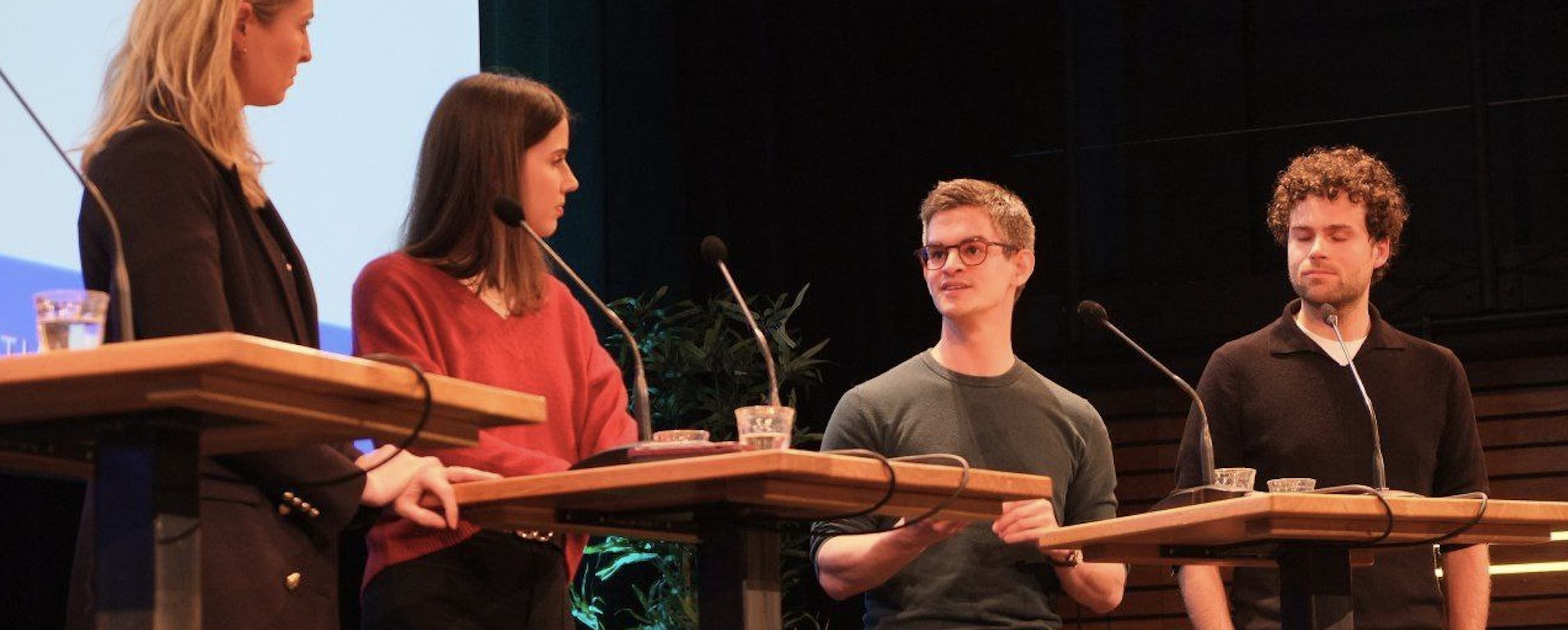 Panel on the Existential Risks of AI with prof. Stuart Russell